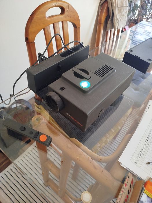 Projetor de slides vintage