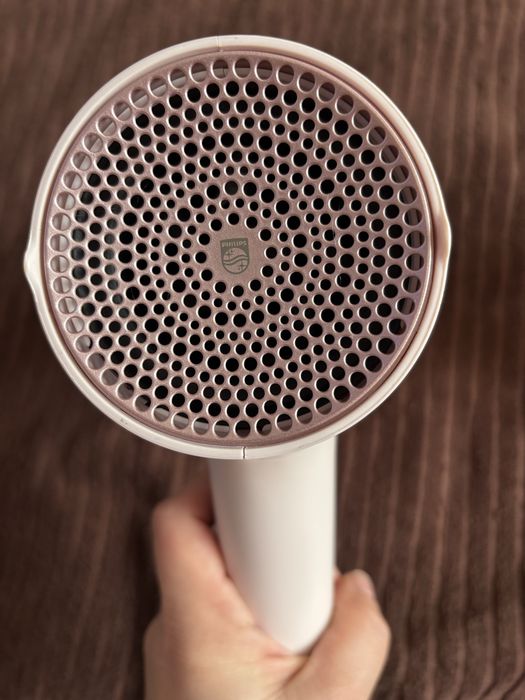 Фен для волосся Philips BHD530