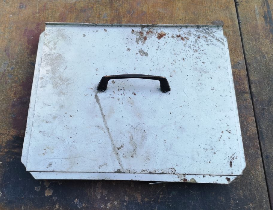 Drzwiczki rewizyjne 24.5x19