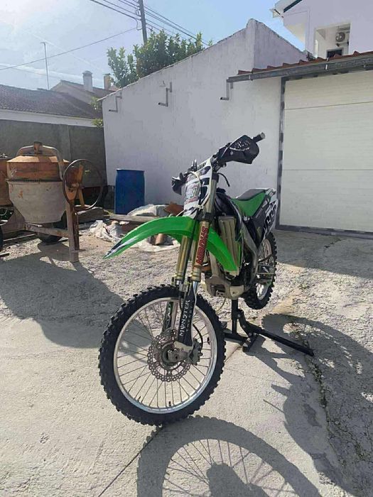 Kawaski kxf 250.