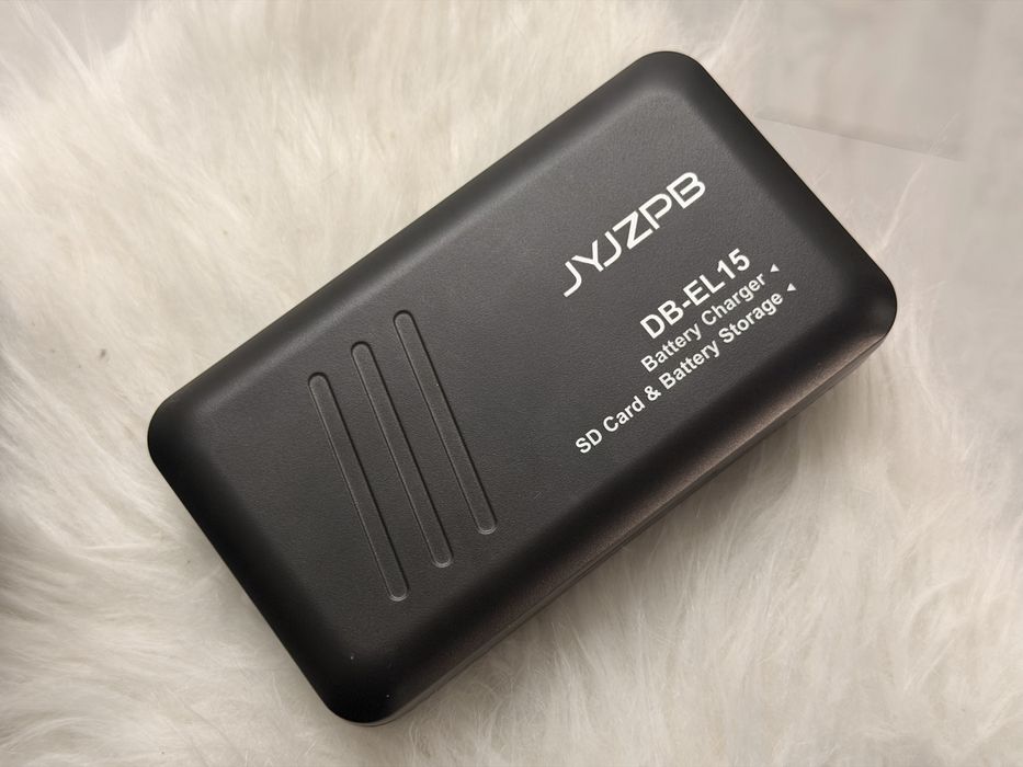 Nikon D750 + bateria extra + sigma 18-200mm c/filtro UV