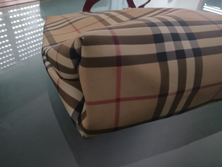 Carteira original Burberry