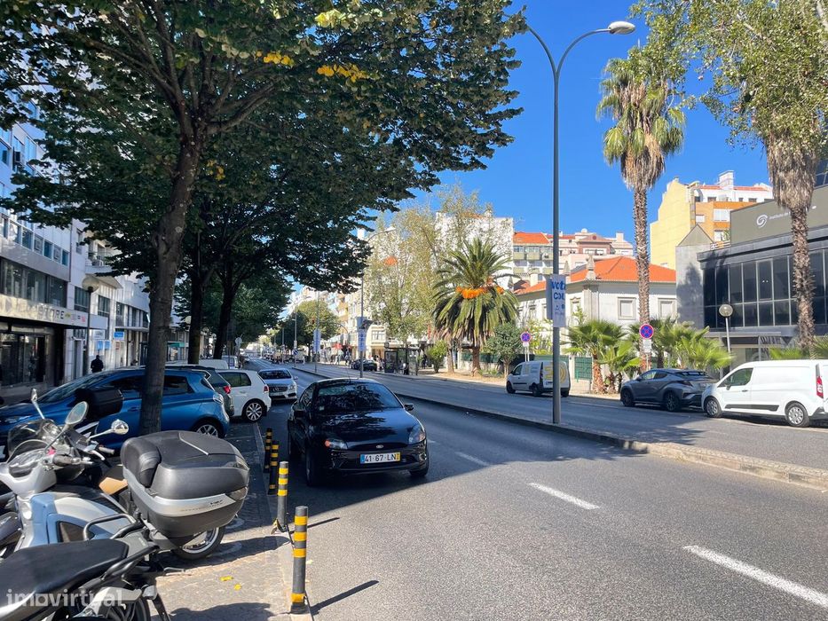 Espaço Comercial- Praça de Espanha/Sete-Rios