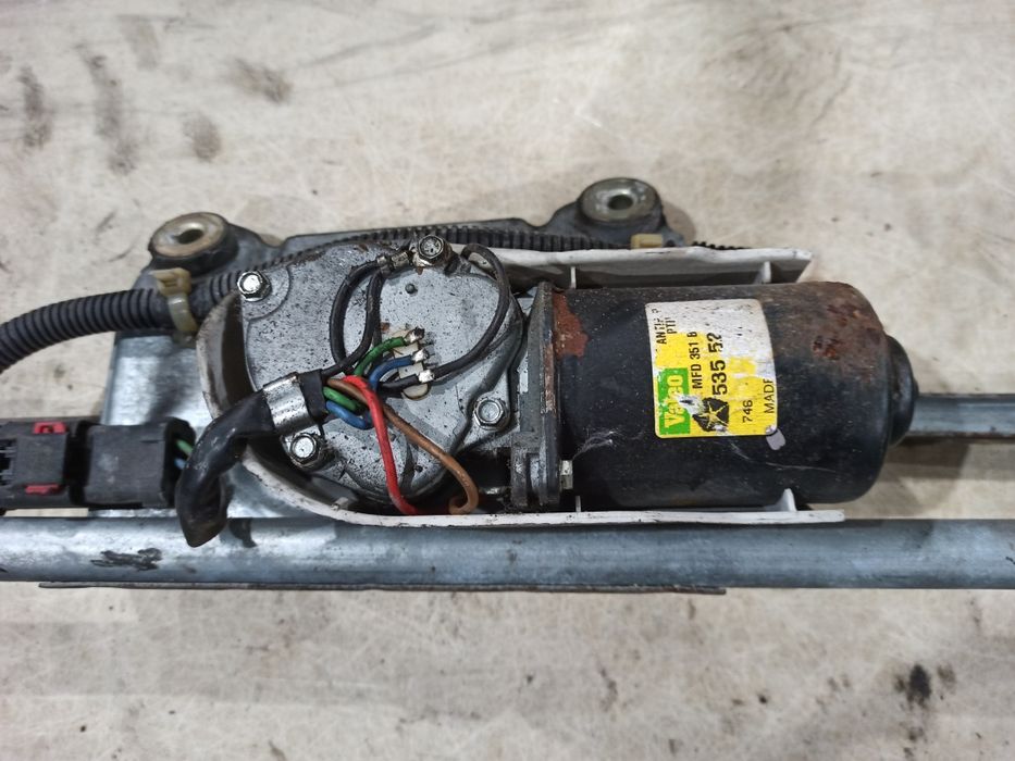 Трапеція двірників моторчик Jeep Grand Cherokee wj гранд черокі