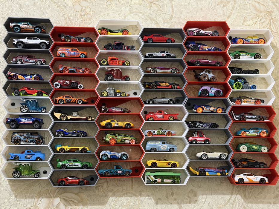 Поличка для машинок Hot Wheels