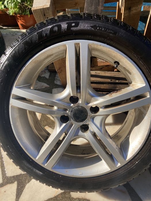 4 pneus inverno  dunlop com jantes 215/50 r17 95h