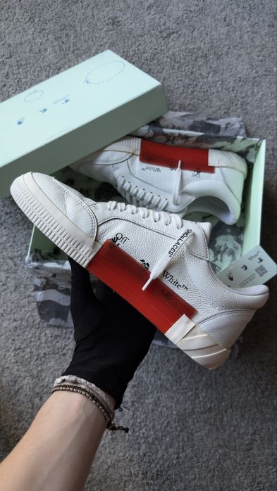 Off-White Low Vulcanized White Leather EU44