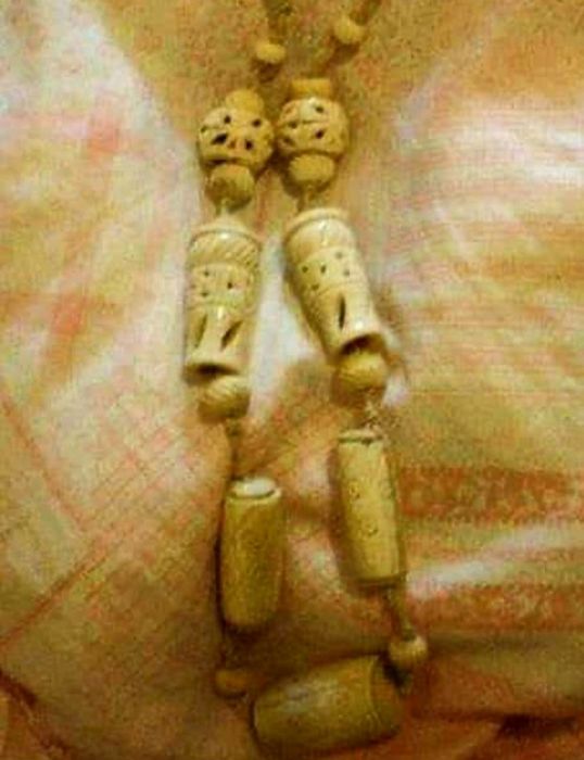 Colar de osso africano