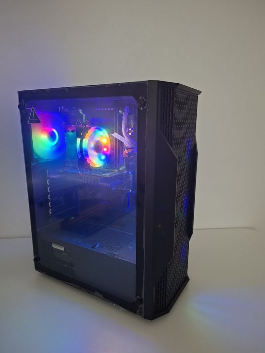 PC Gaming RGB | Xeon 12C/24T | 12GB RAM | SSD 500GB | GT 1030