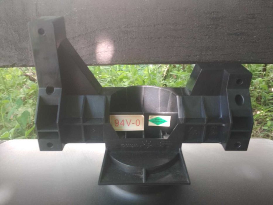 Подставка TCL L32E3003