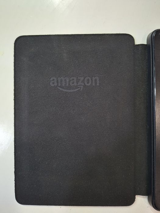 Електронна книга Amazon Kindle 7