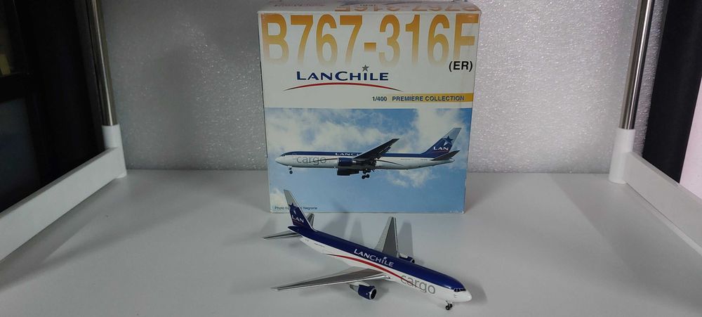 Avião Boeing Aviões Airbus escala 1/400 em Metal Varios ver Fotos 24