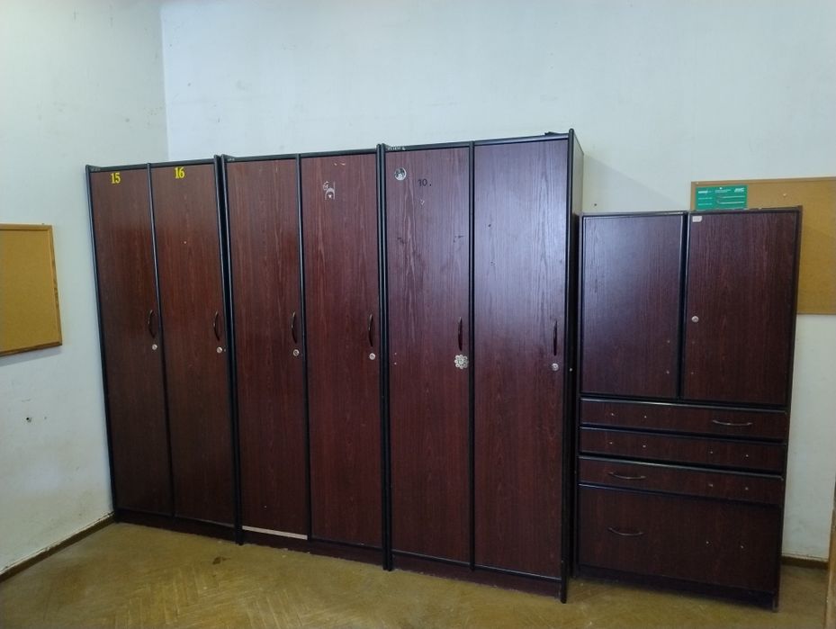 Szafy biurowo Pracownicze bhp