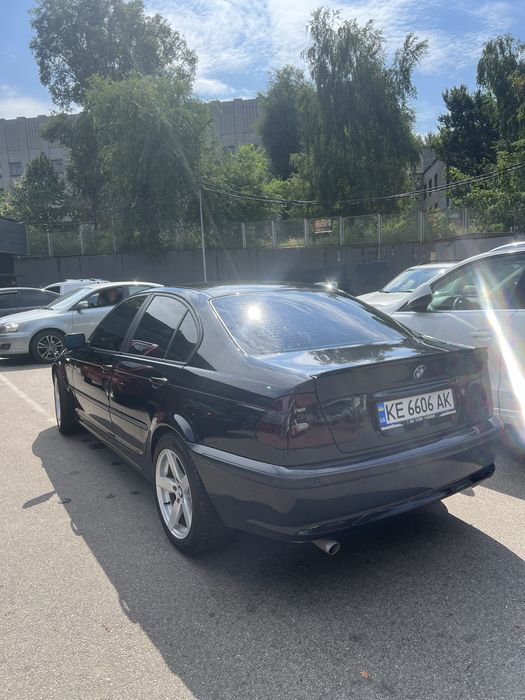 BMW 3 Series 2003 VIN WBAAY31030KP20312 фото оголошення 9 з 18
