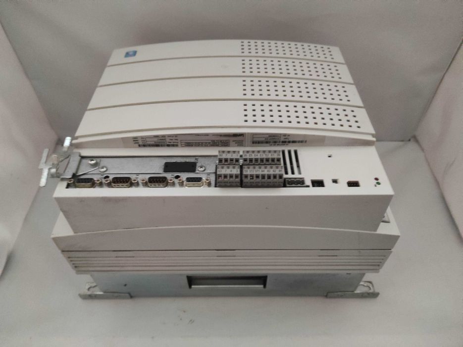 Сервопривід Lenze 9300 EVS9322-ES, EVS9327-ES, EVS9325-EP