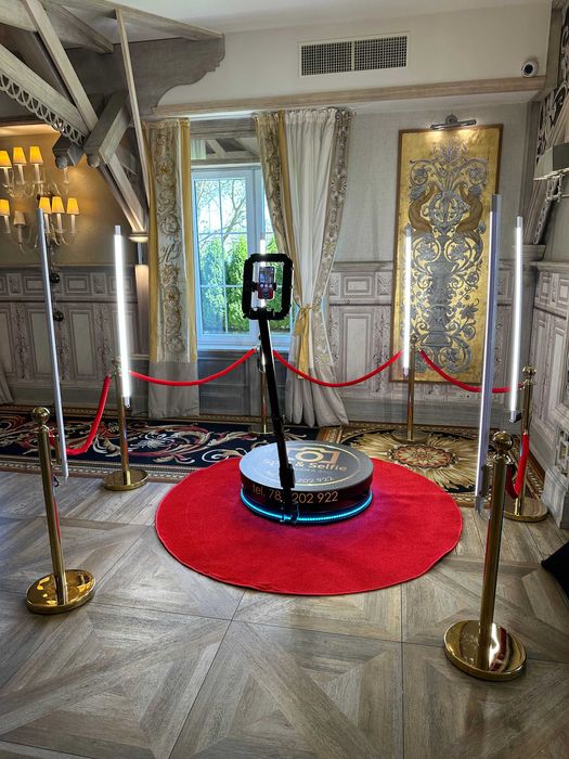 Fotobudka 360 - wesele, studniowka, komunia, urodziny, imprezy