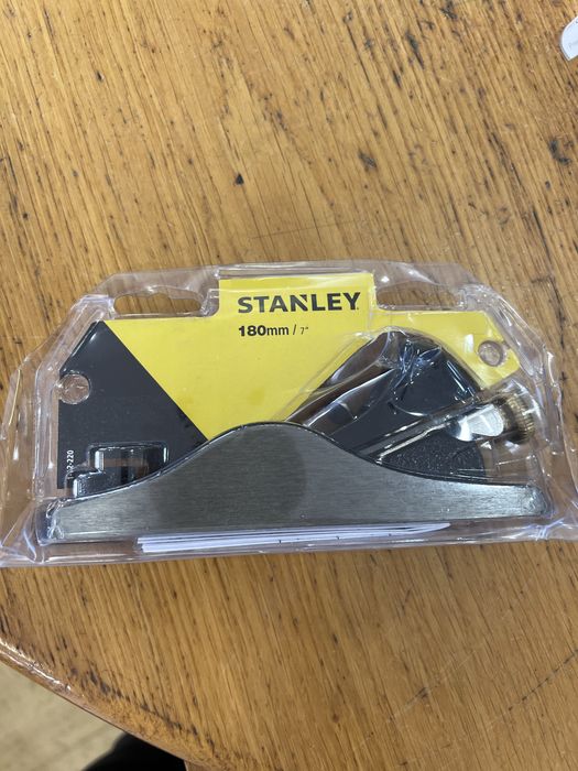 Plaina Stanley 180mm - NOVO