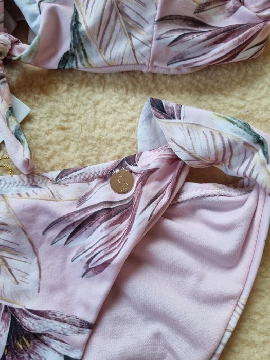 Dwuczęściowy kostium kąpielowy