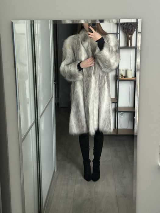 Sztuczne futro srebrne