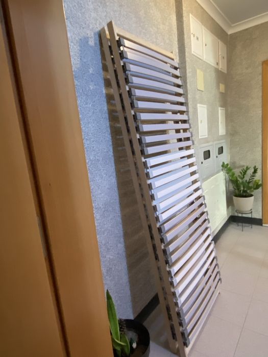Estrado Ikea Lonset 70*200