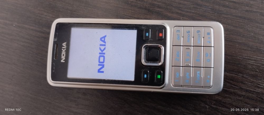 Продам NOKIA 6300