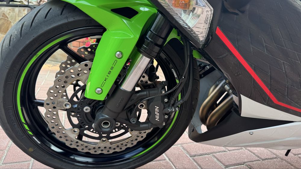 Kawasaki ZX-6 RA 2022 рік Кавасакі
