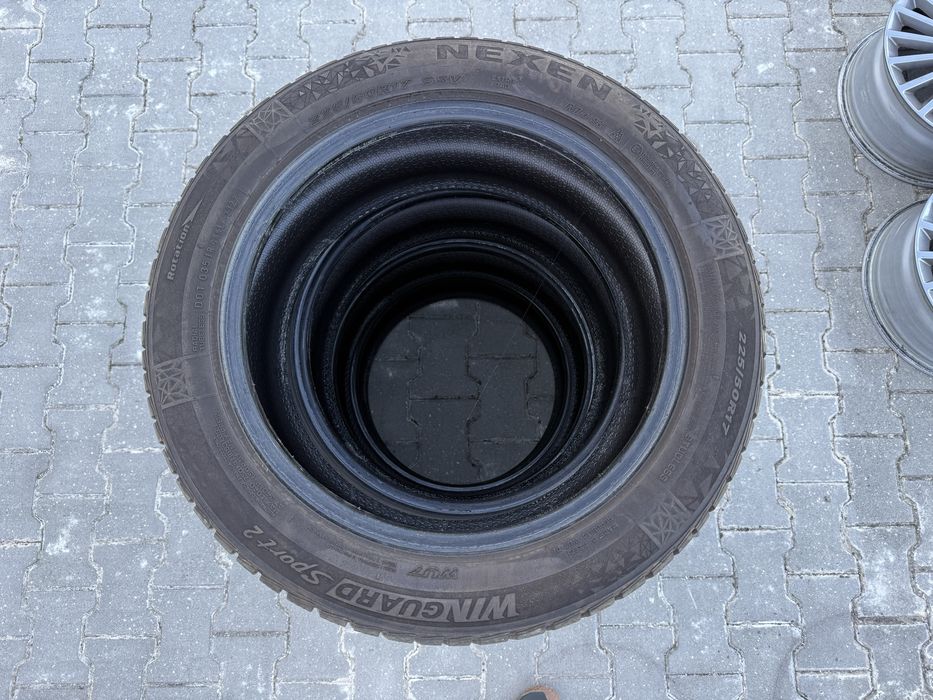 4 pneus 225/50 r17 semi novos