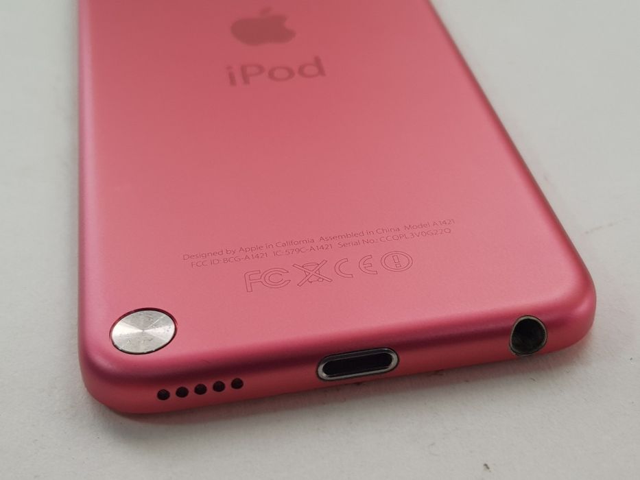 Apple iPod A1421 "64Gb"