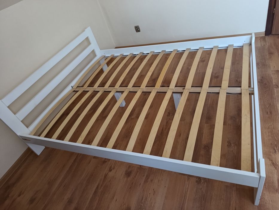 Rama łóżka ze stelażem 160x200, drewniana, biała