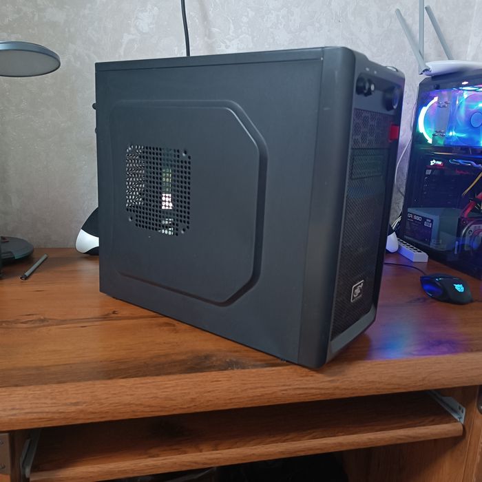Продам корпус пк