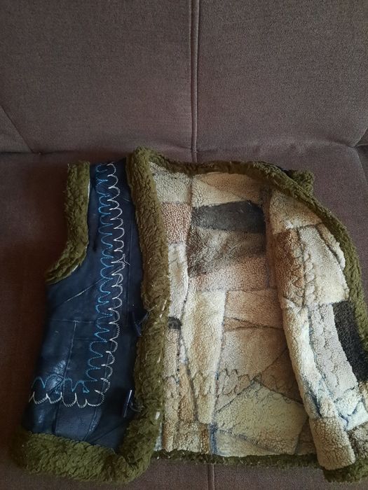 Детская замшевая жилетка из овчины Турция