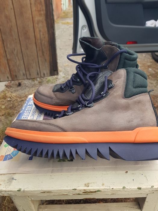 Продам ботинки CAMPER