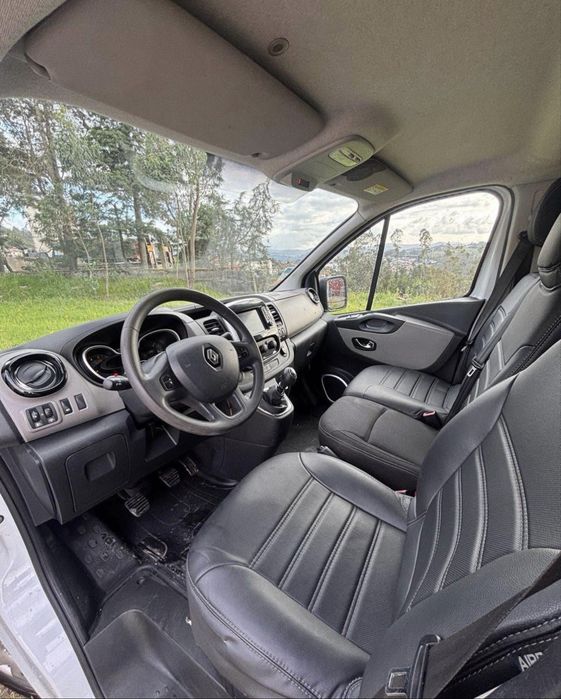 Renault Trafic 1.6 DCi 2016 com 101 Mil Kms