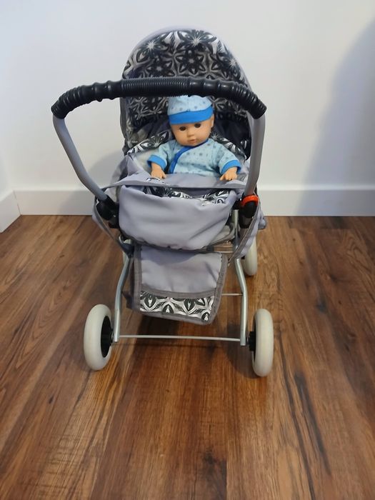 Wózek dla lalek plus  lalką i akcesoria