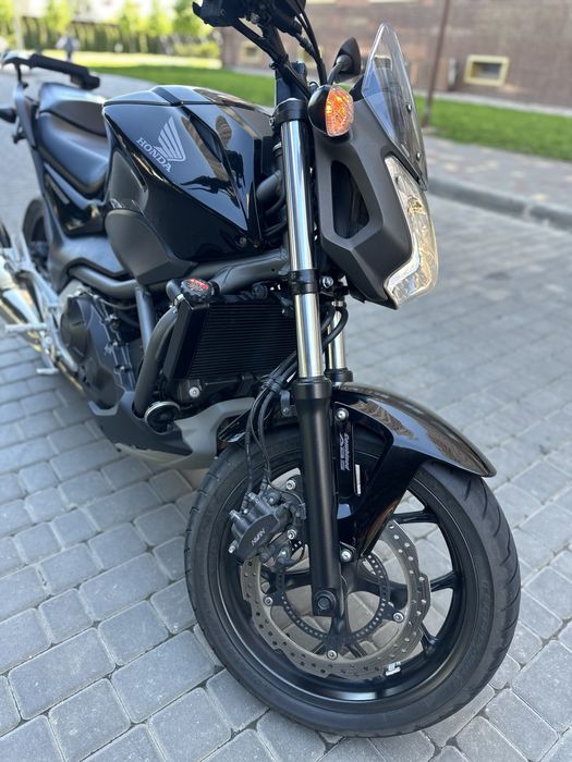 Продам мотоцикл Honda NC700S