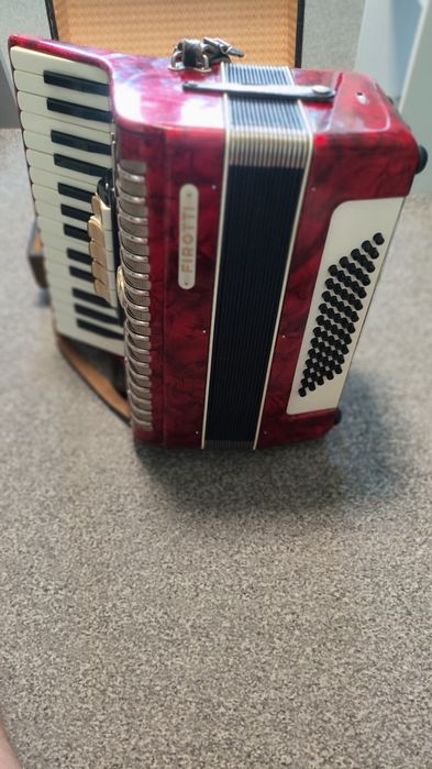 Akordeon Firotti 60 bas po remoncie