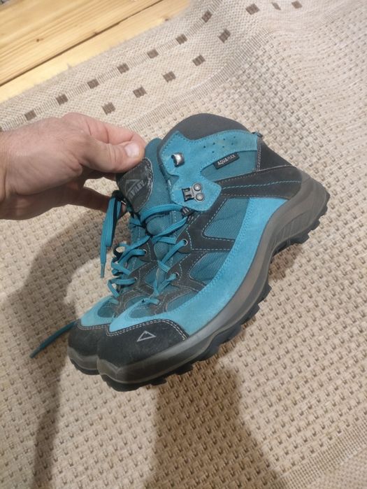 McKinley 39 , трекова обув, черевики