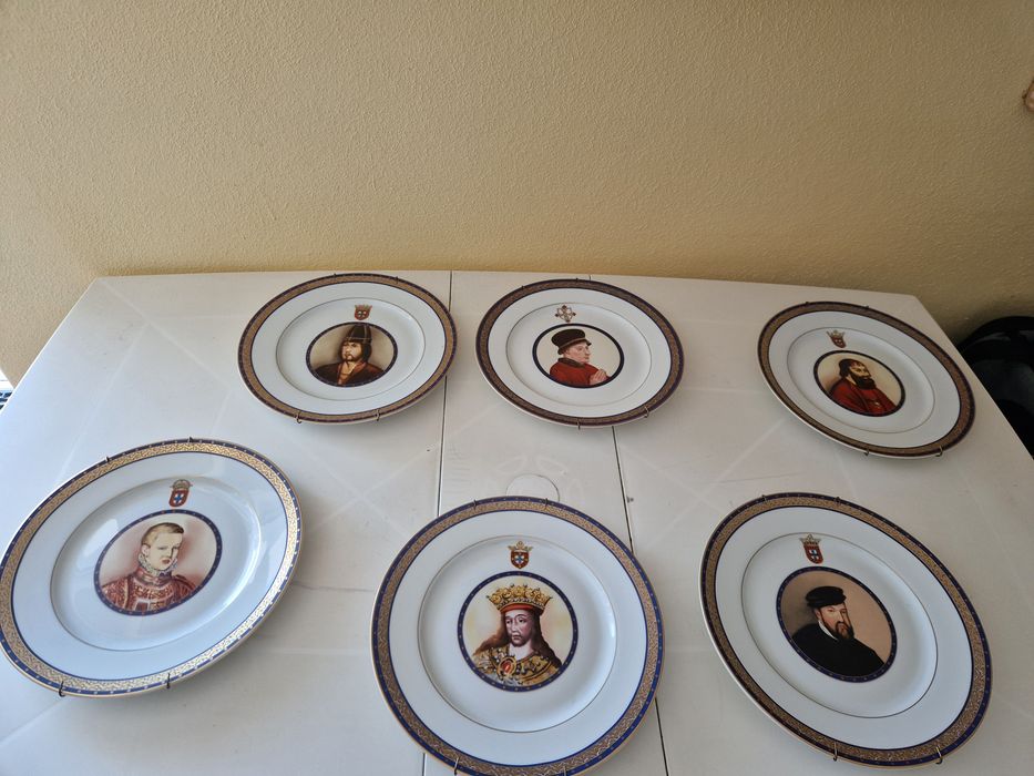Pratos em Porcelana Companhia das Índias
