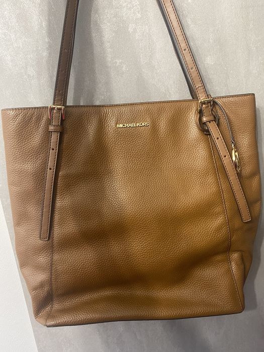 Michael kors shopper