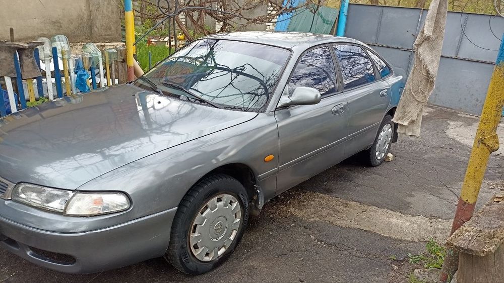 Продам свою машину Мазда 626