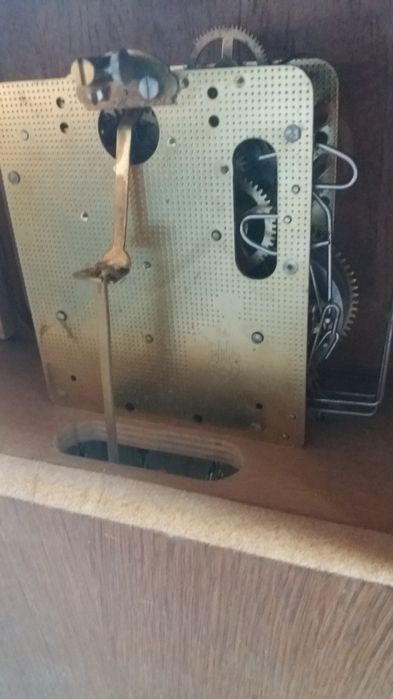 zegar mechaniczny z wahadlem