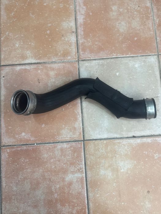 Tubo intercooler esquerdo Mercedes CLS W219