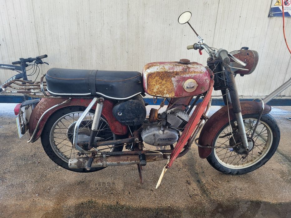 Motorizada Efs Zundapp