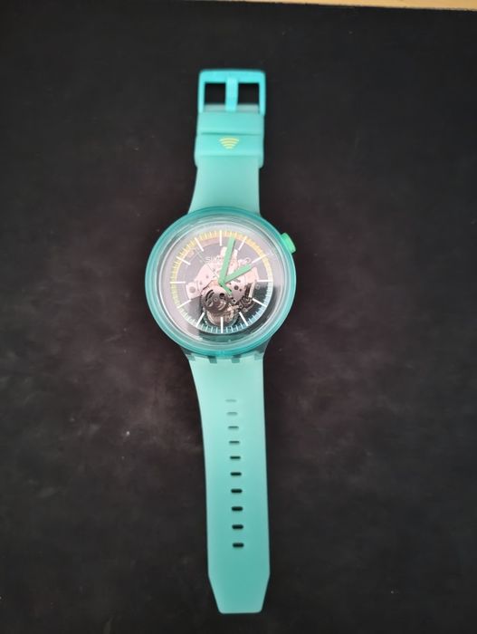 Swatch big bold turquise