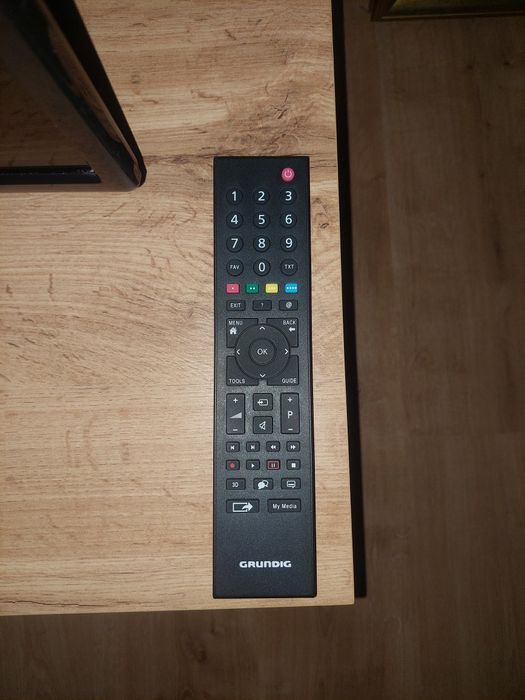 Tv  Grundig 32 cale LED