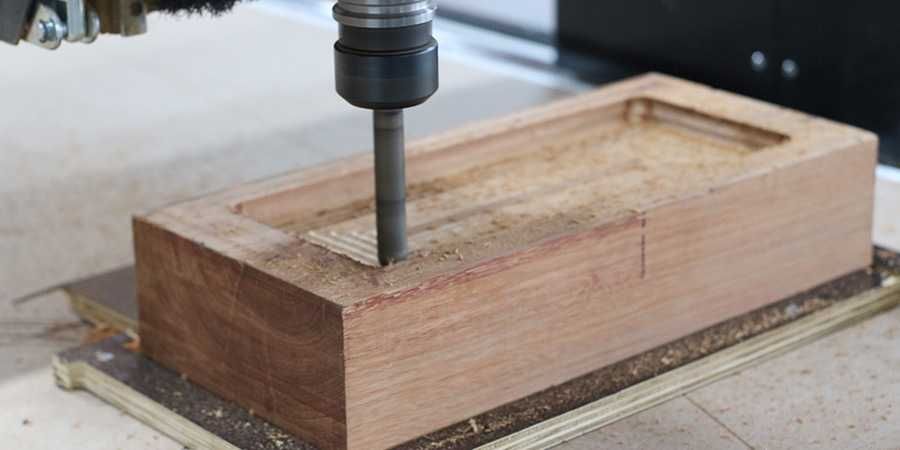 Serviço de CNC trabalhos em madeira