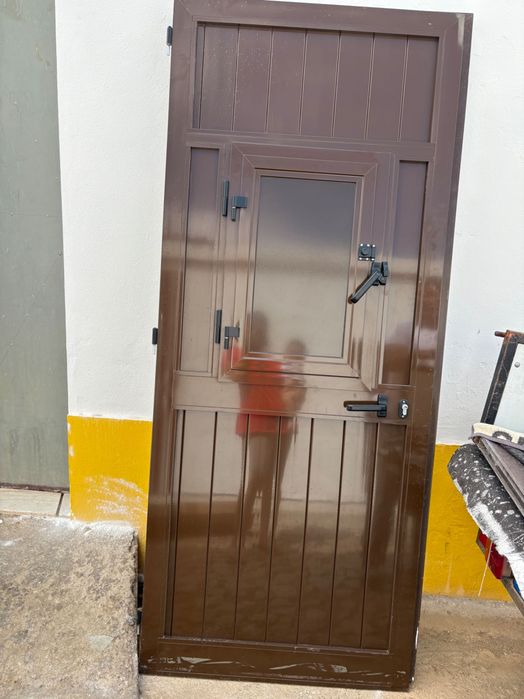 Porta de alumínio