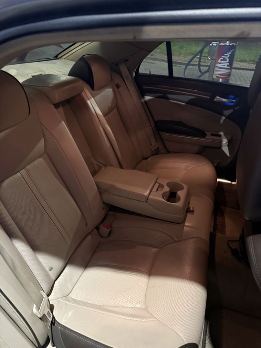 Lancia Thema 2012