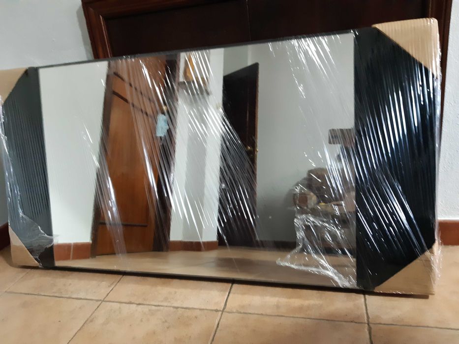 Black Mirror Frame64584388514561122