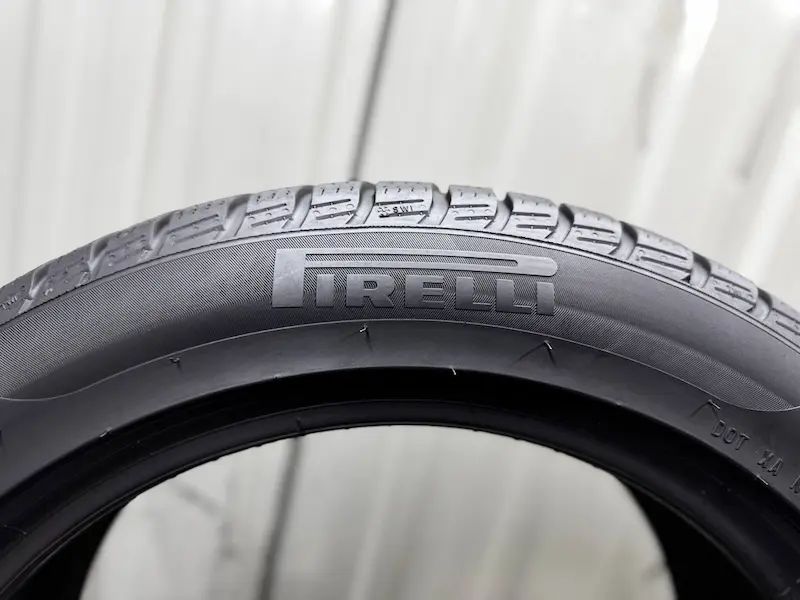 Шини бу 225 50 R17 Pirelli  Sottozero 3